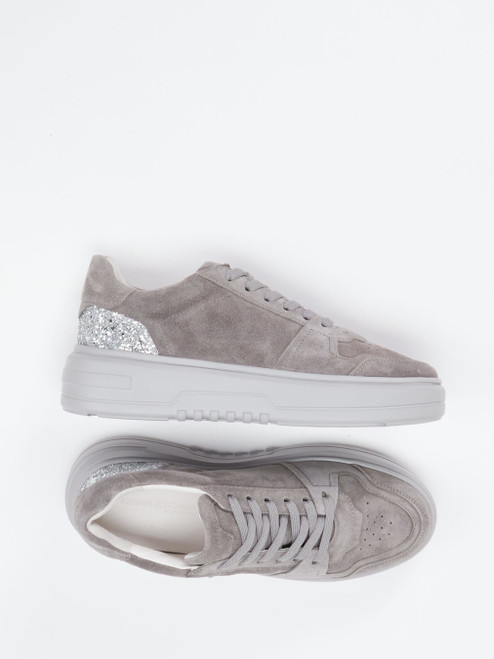 Sneaker-16634590048 Kennel & Schmenger
