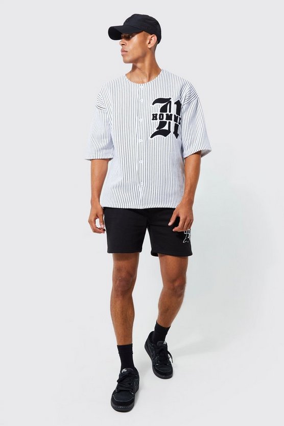 Oversize Homme Baseball-Poloshirt und Shorts mit Nadelstreifen