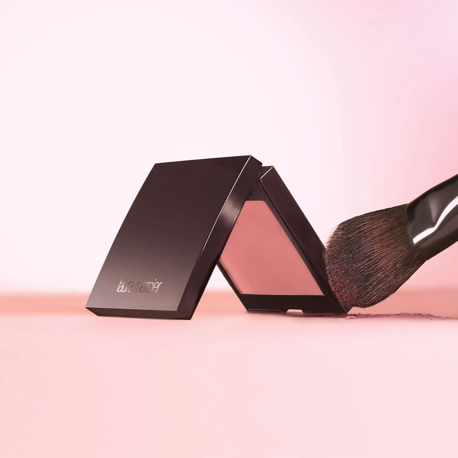 Blush Blush Color Infusion - Blush compact