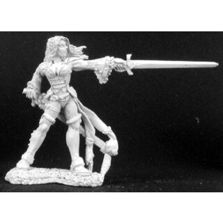 Lonnia, Female Duelist (REA02981)