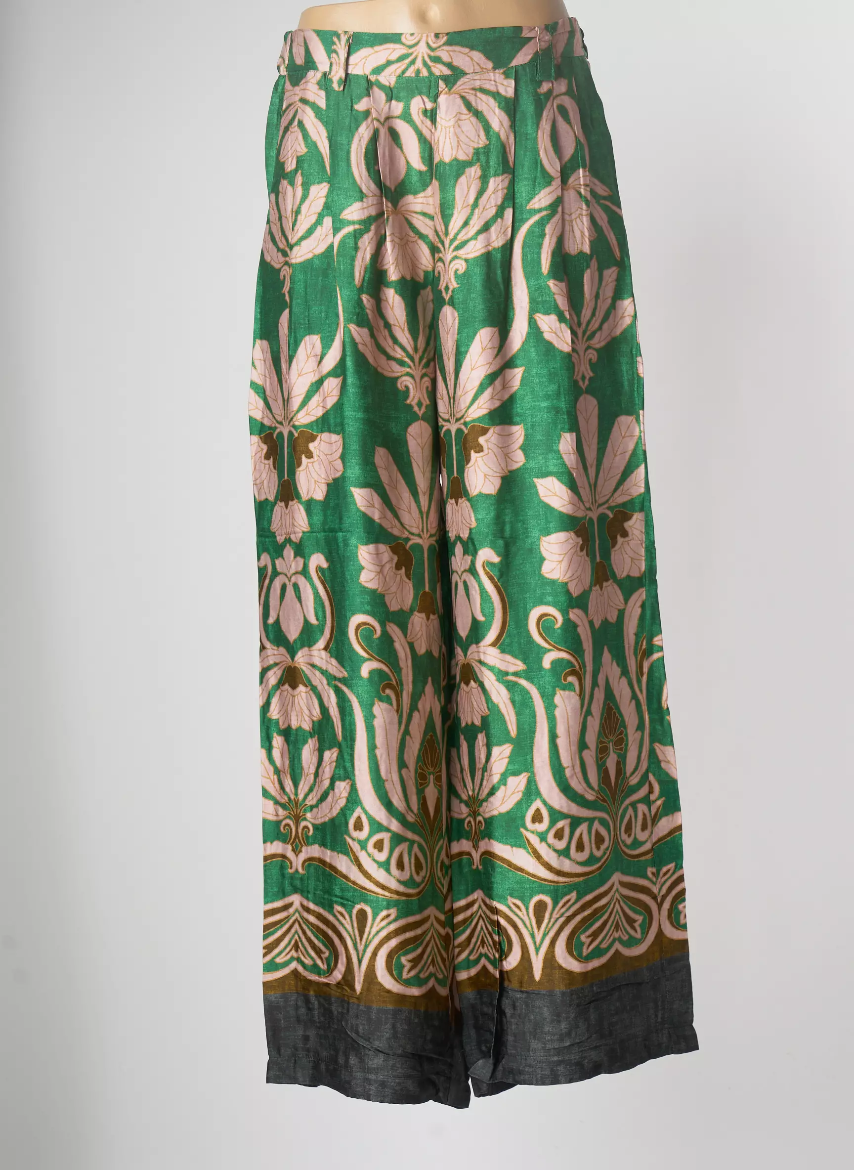 Angela Davis Pantalons Droits Femme couleur vert