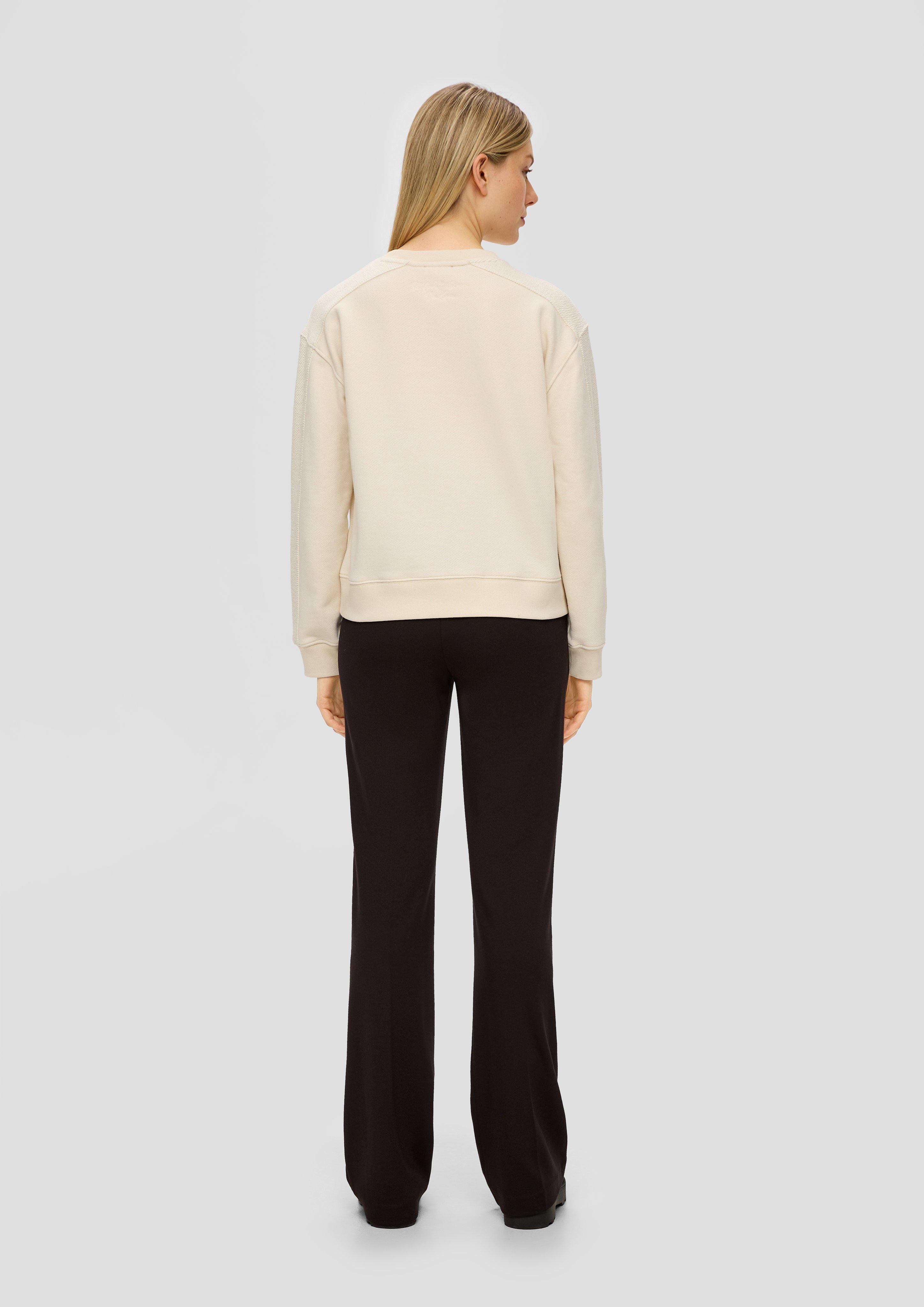 Sweatshirt mit Stickerei  2139298-8105