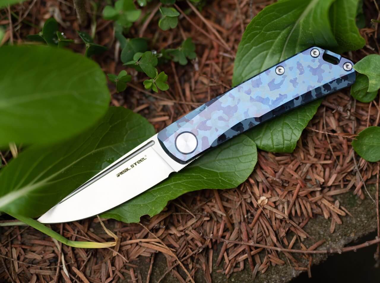 Luna Titanium Blue Camo