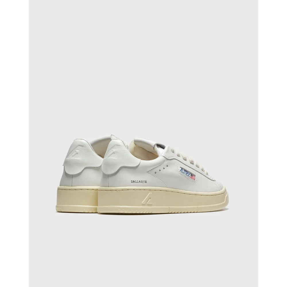 Autry WMNS Dallas Low ADLWNW01 / weiss