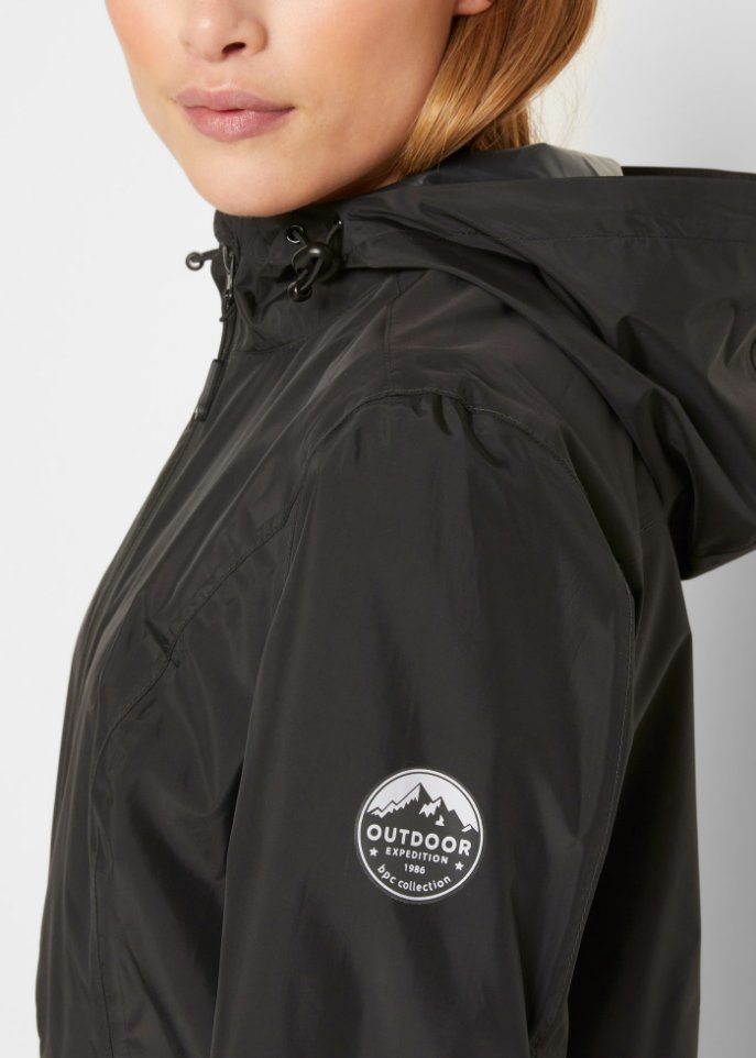 Ultraleichte Regenjacke mit integrierter Tasche zum Verstauen