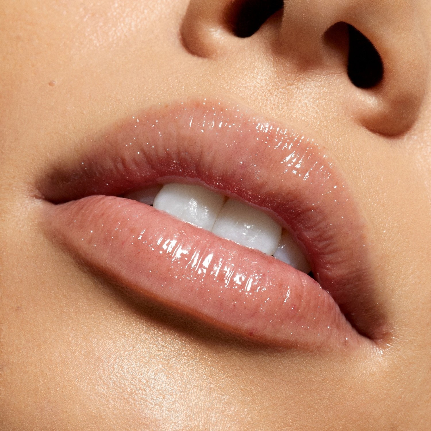 KYLIE COSMETICS Supple Kiss Lip Glaze