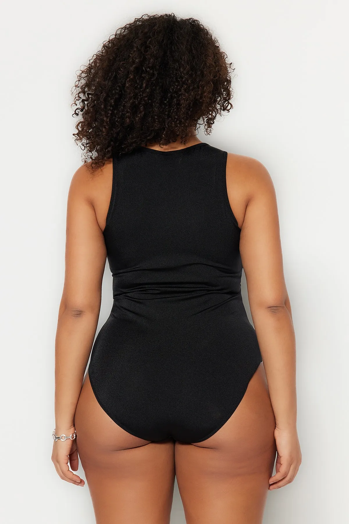 Trendyol Curve  Schwarzer Badeanzug mit Reißverschluss TBBSS23AM00033