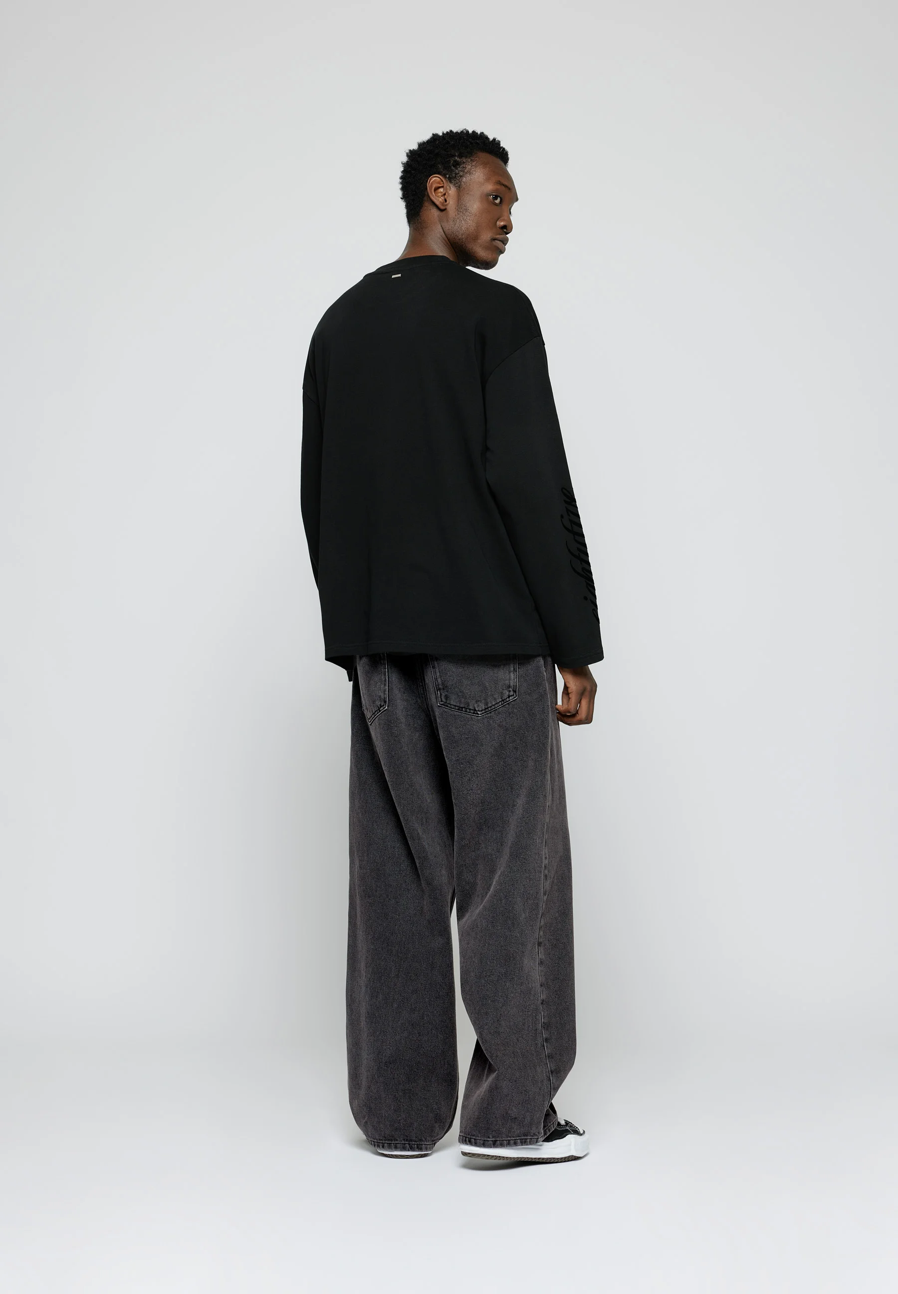 EIGHTYFIVE LOOSE BAGGY - Vaqueros holgados