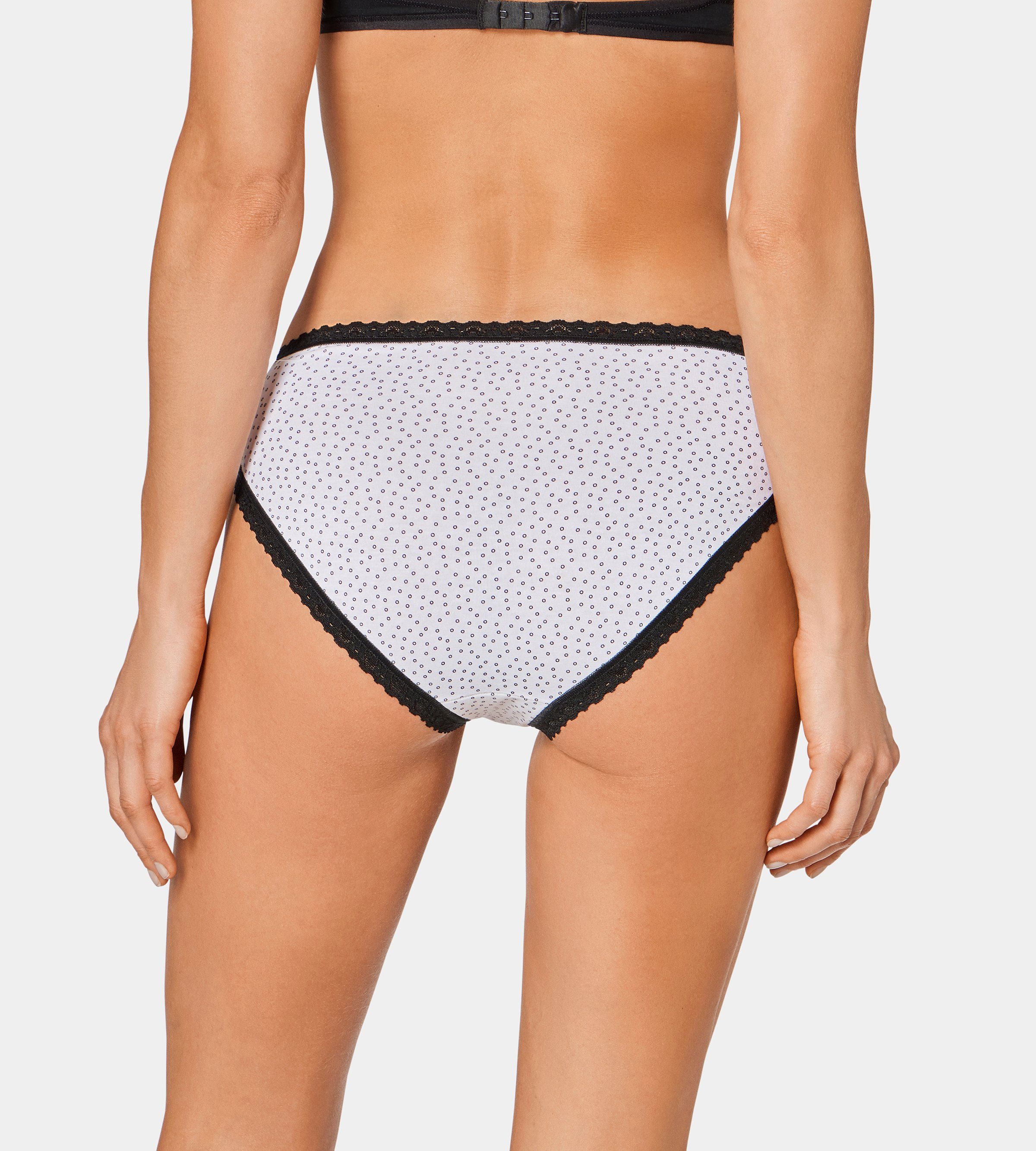 Sloggi Jazz-Pants Slips 24/7 Weekend (Packung, 3-St., 3er-Pack) mit zarter Spitzeneinfassung