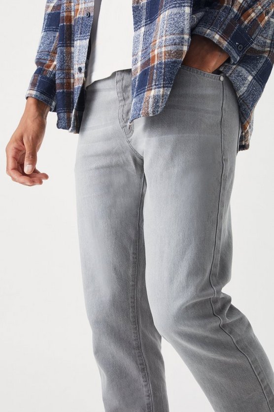 Tall Jeans mit geradem Bein