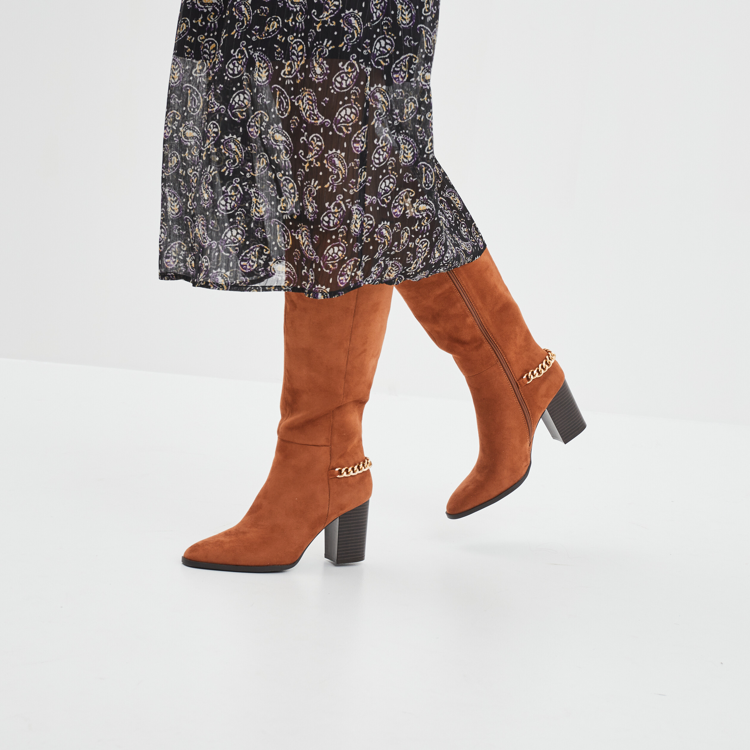 Bottes hautes détails chaînes à talons marron cognac femme | La Halle