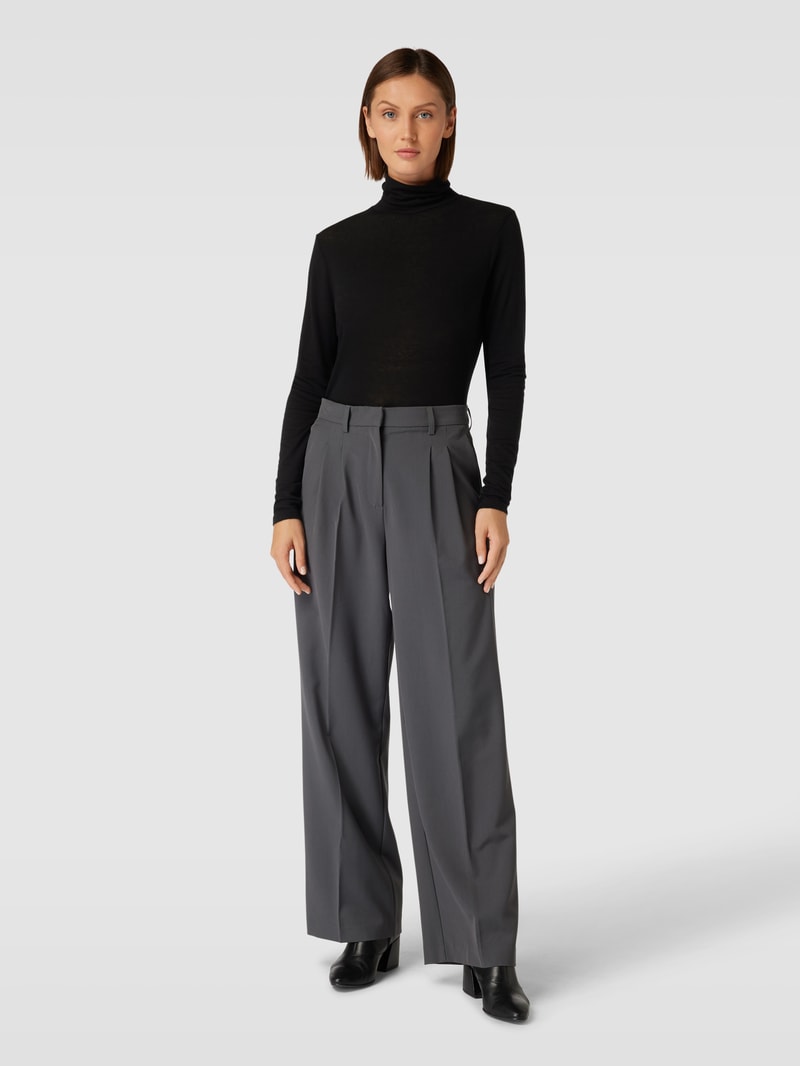 Longsleeve mit Rollkragen in schwarz
