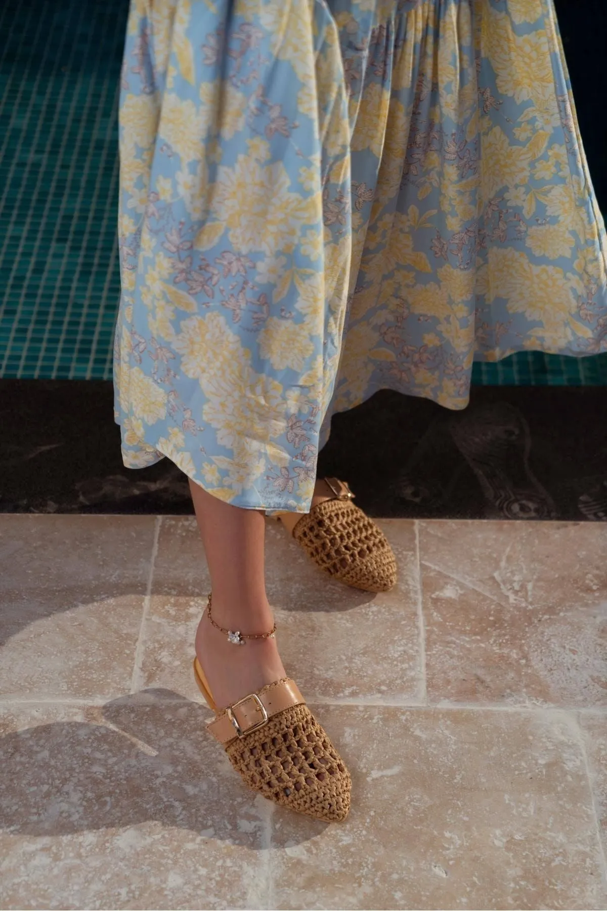 NİŞANTAŞI SHOES  Beste braune gestrickte Damenhausschuhe mit Gürteldetail und flacher Sohle
