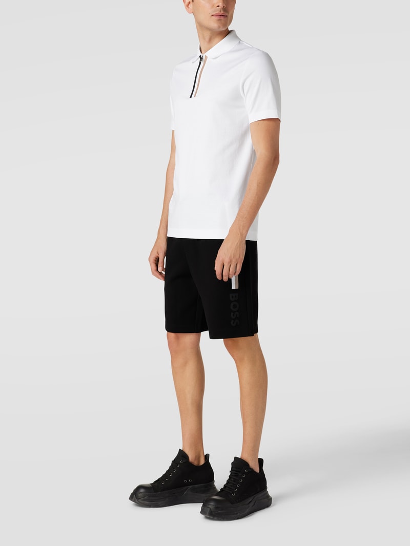 Sweatshorts mit Galonstreifen Modell 'Lamson' in schwarz