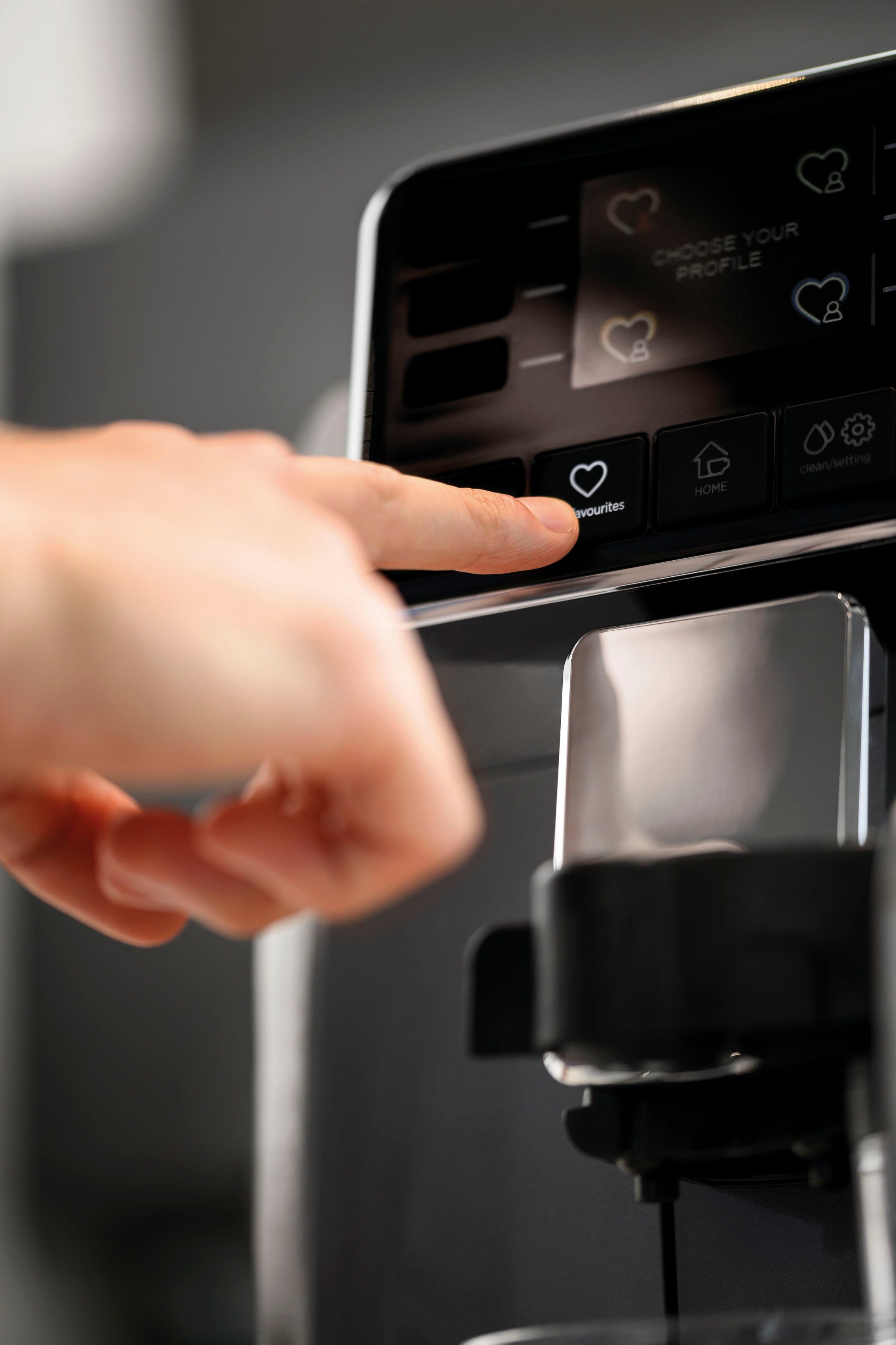 Gaggia Kaffeevollautomat Cadorna Prestige, vom Erfinder des Espresso - Barista@Home, One-Touch-Cappuccino & mehr