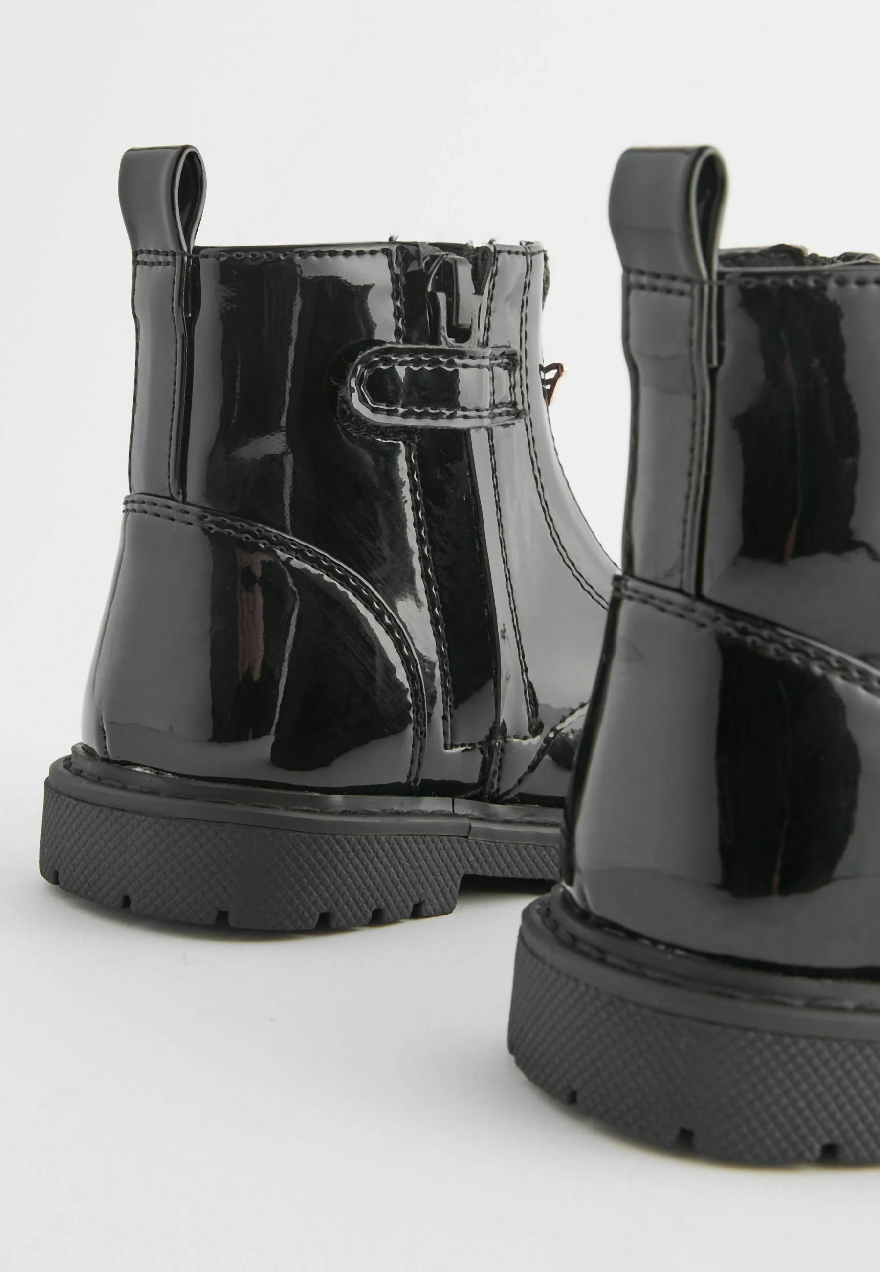Siguiente ZIP FRONT - Botines