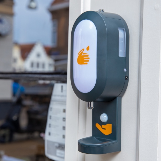 Batavia G-Light Sensor-LED und Automatischer Gelspender 500ml
