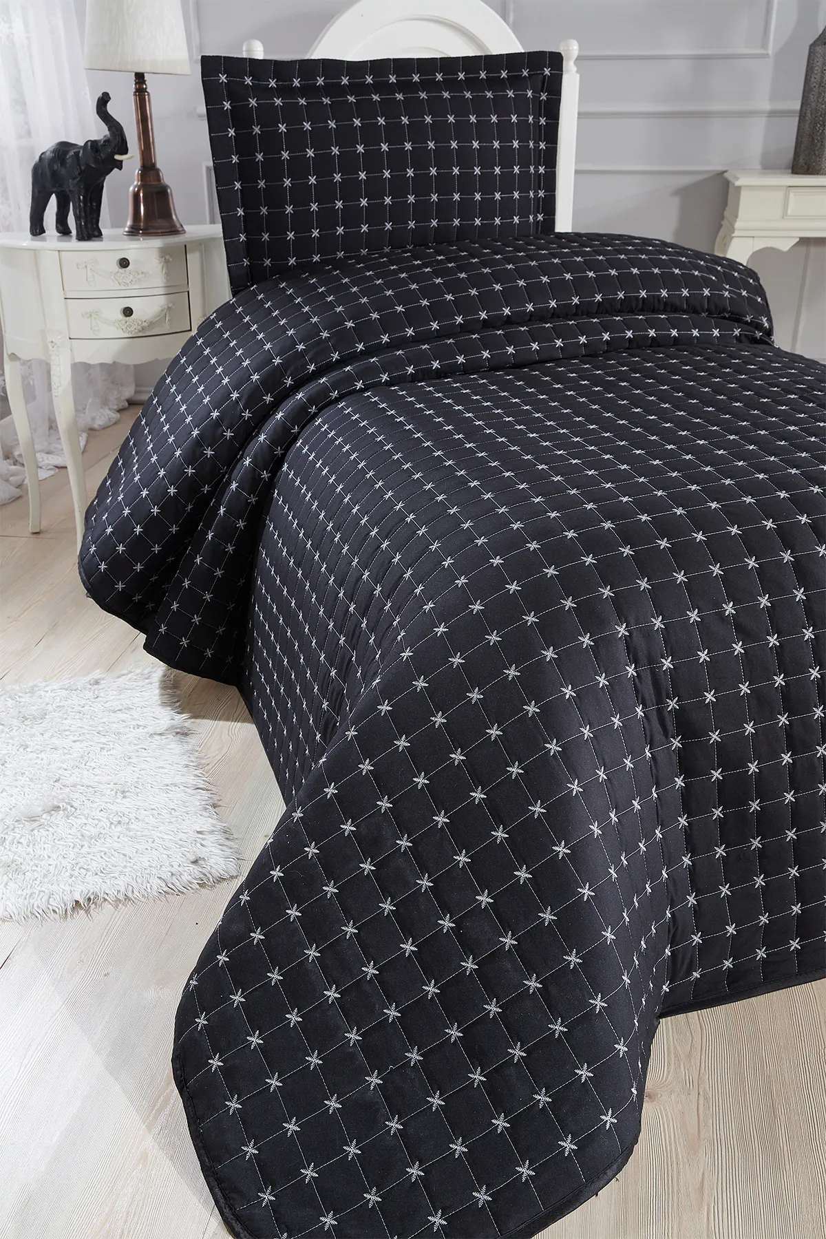 Çeyiz Diyarı  Gesteppte Tagesdecke „Star“ für Einzelbett, Schwarz