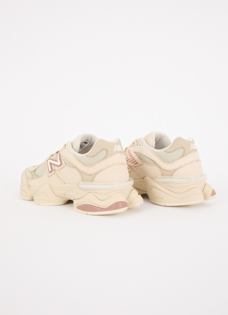 Buty sportowe New Balance 9060 z detalami ze zamszu i siateczki