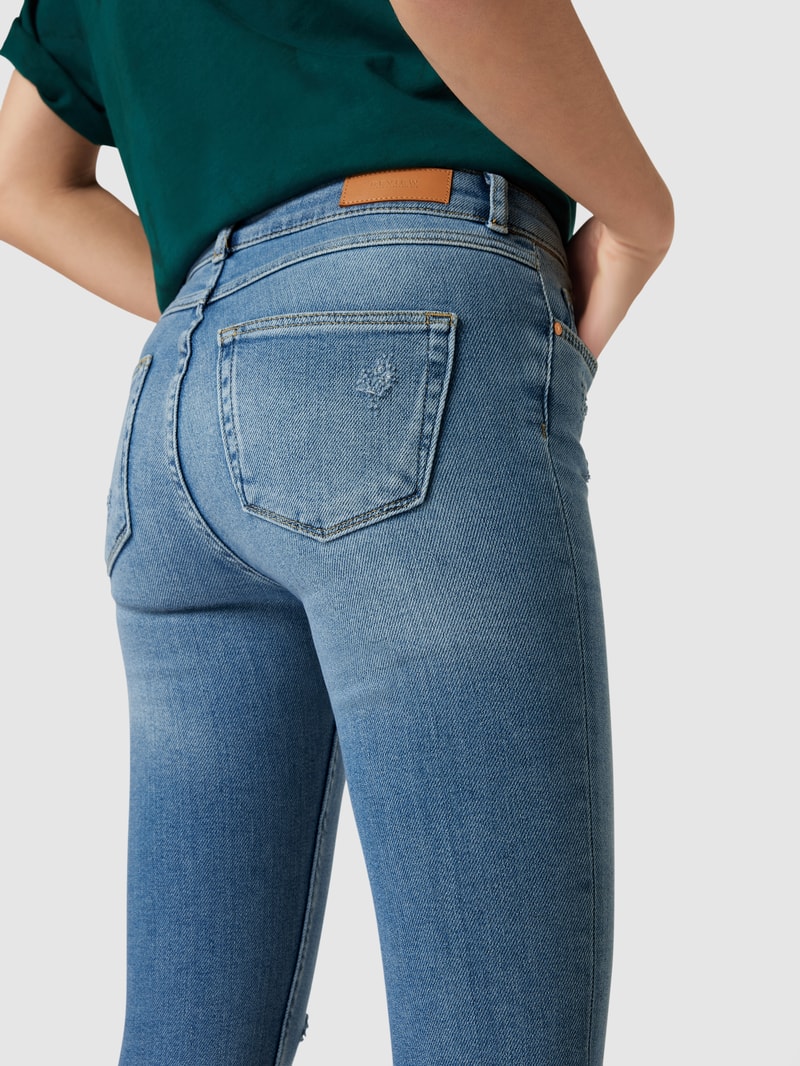 Skinny Fit Jeans mit Stretch-Anteil in hellblau