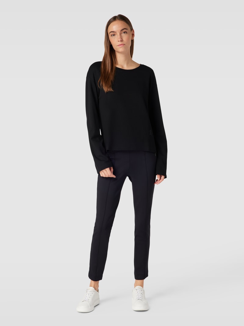 Sweatshirt mit Glockenärmeln Modell 'BEAA TRICE' in schwarz