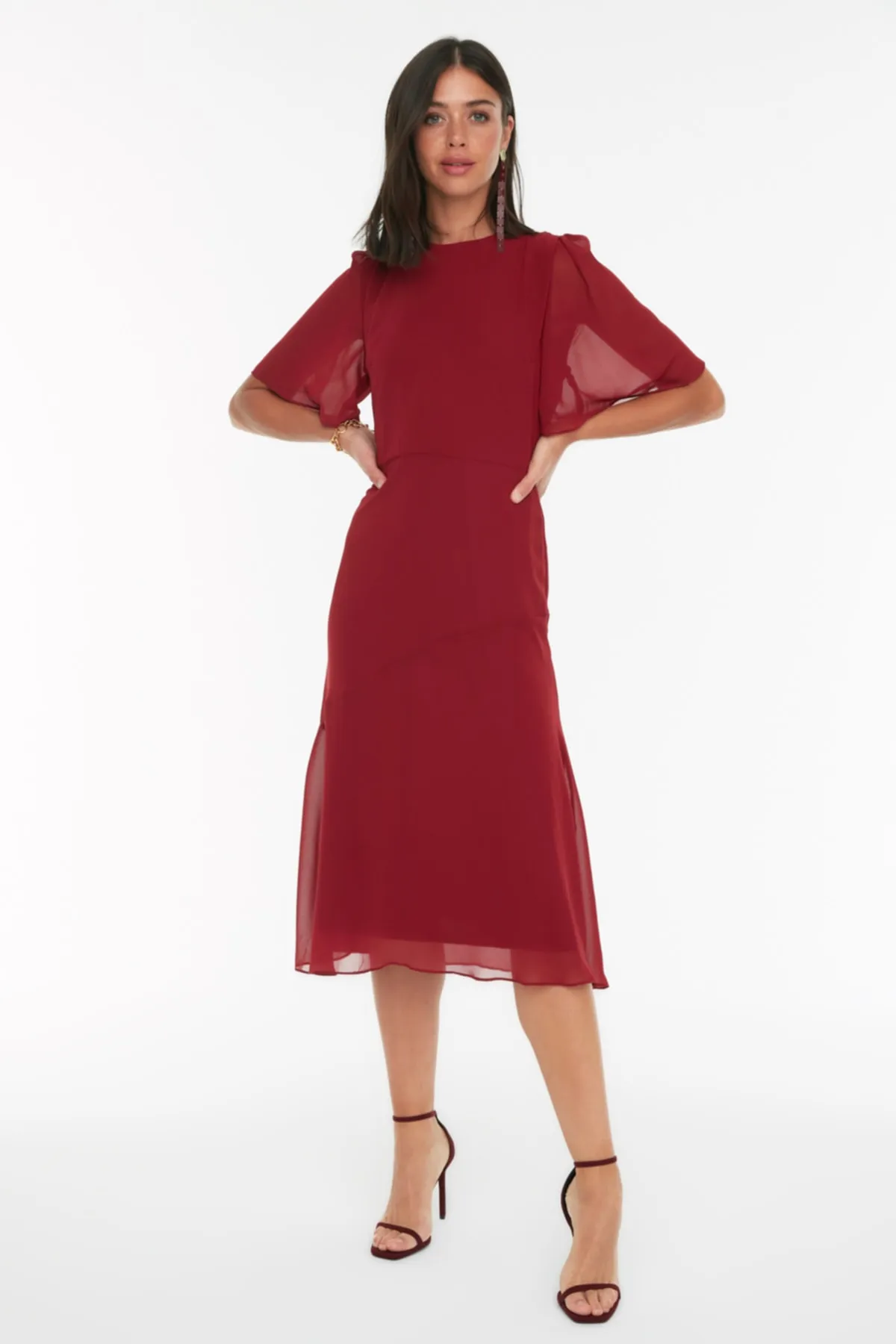 Trendyol Collection  Burgunderrotes A-Linien-Basic-Midi-Webkleid aus Chiffon TWOSS20EL0908
