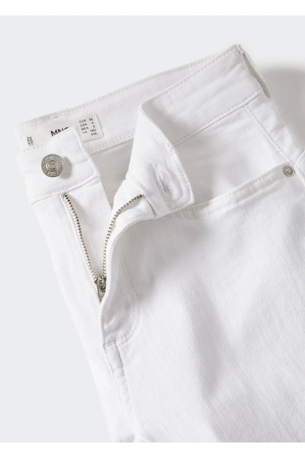 MANGO  Weiße Damenjeans 37050356