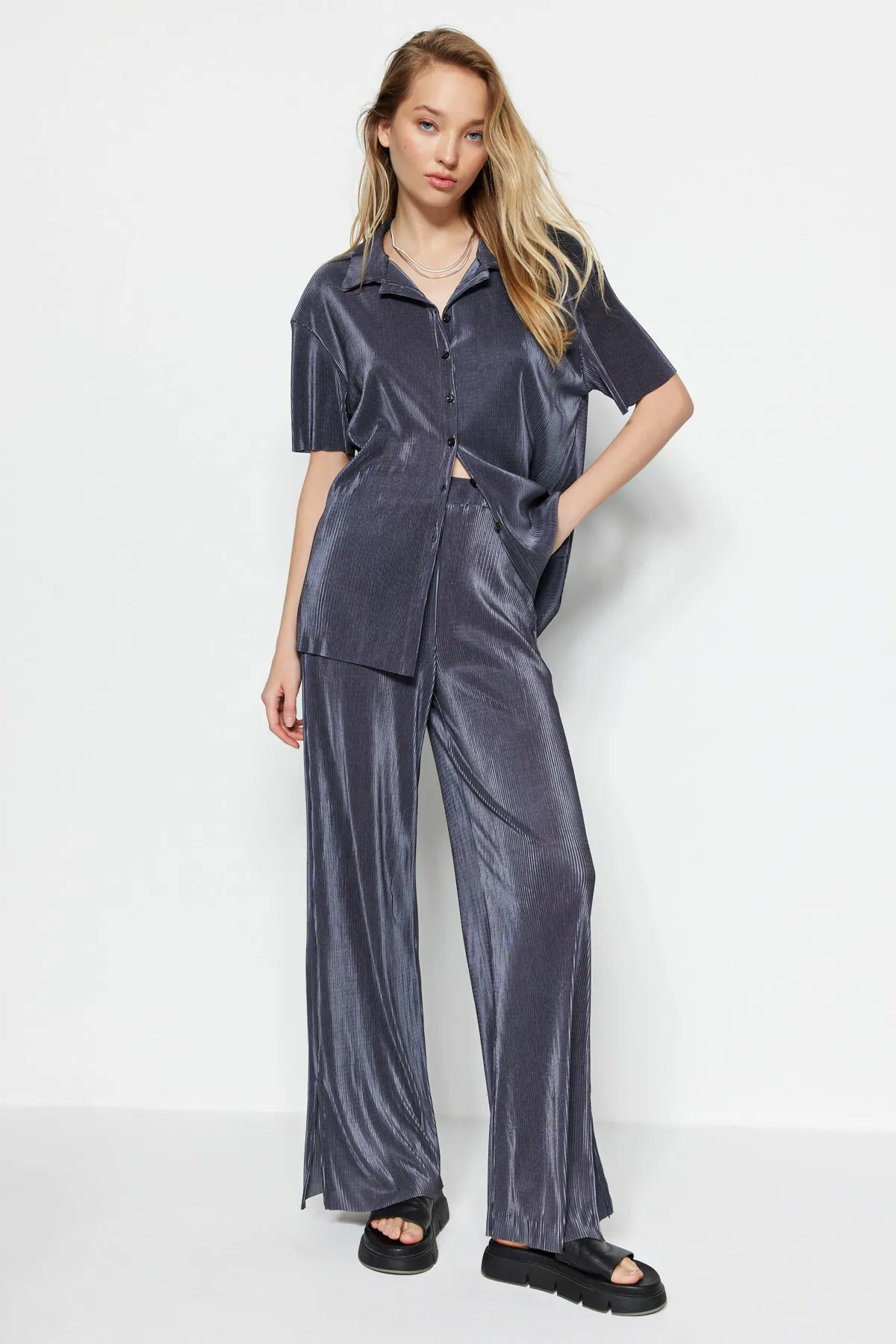Trendyol Collection  Hemd - Grau - Relaxed Fit