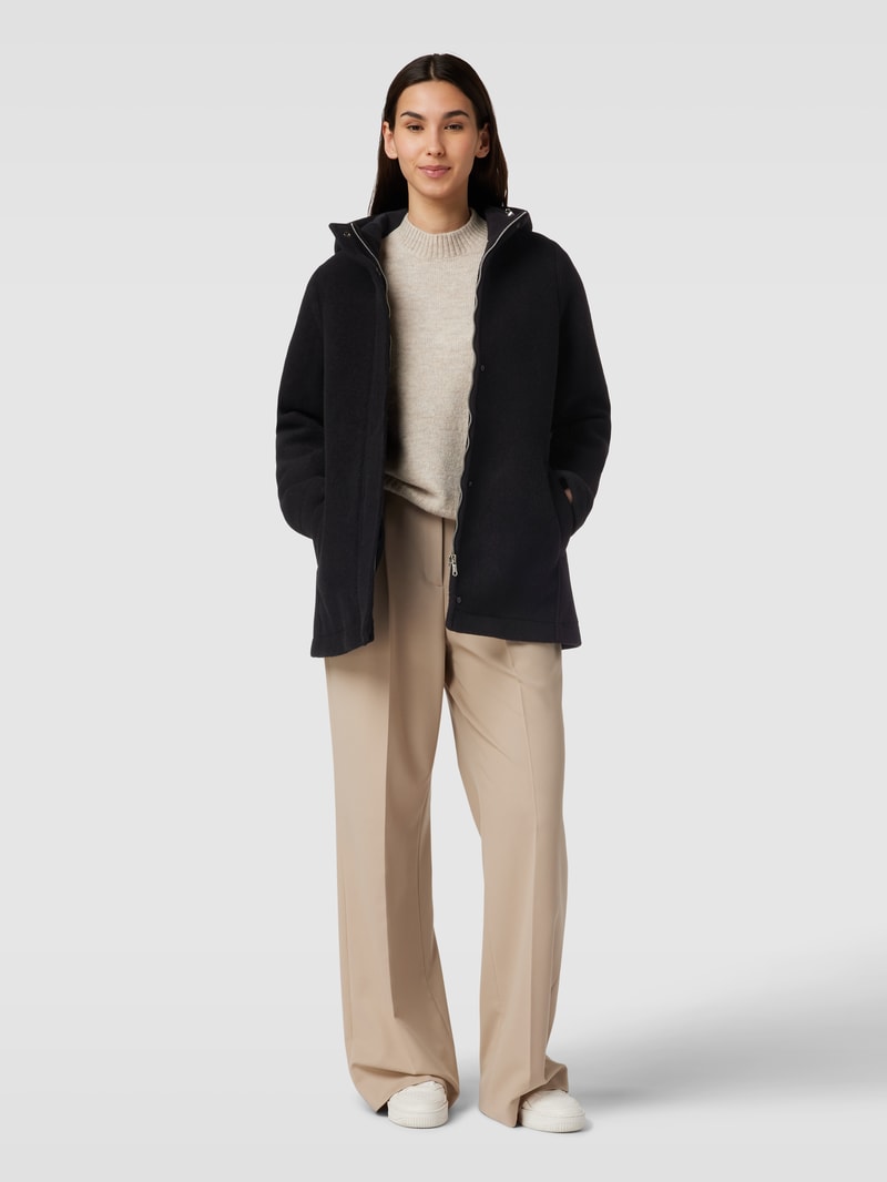 Jacke mit Kapuze in schwarz