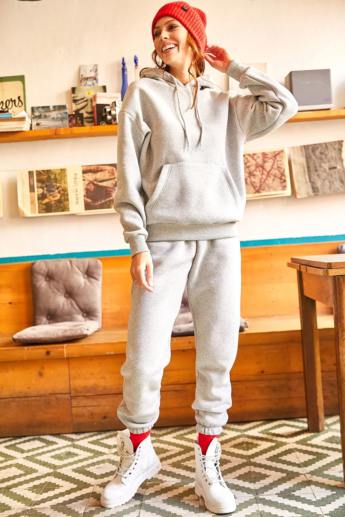 Olalook  Trainingsanzug - Grau - Oversized