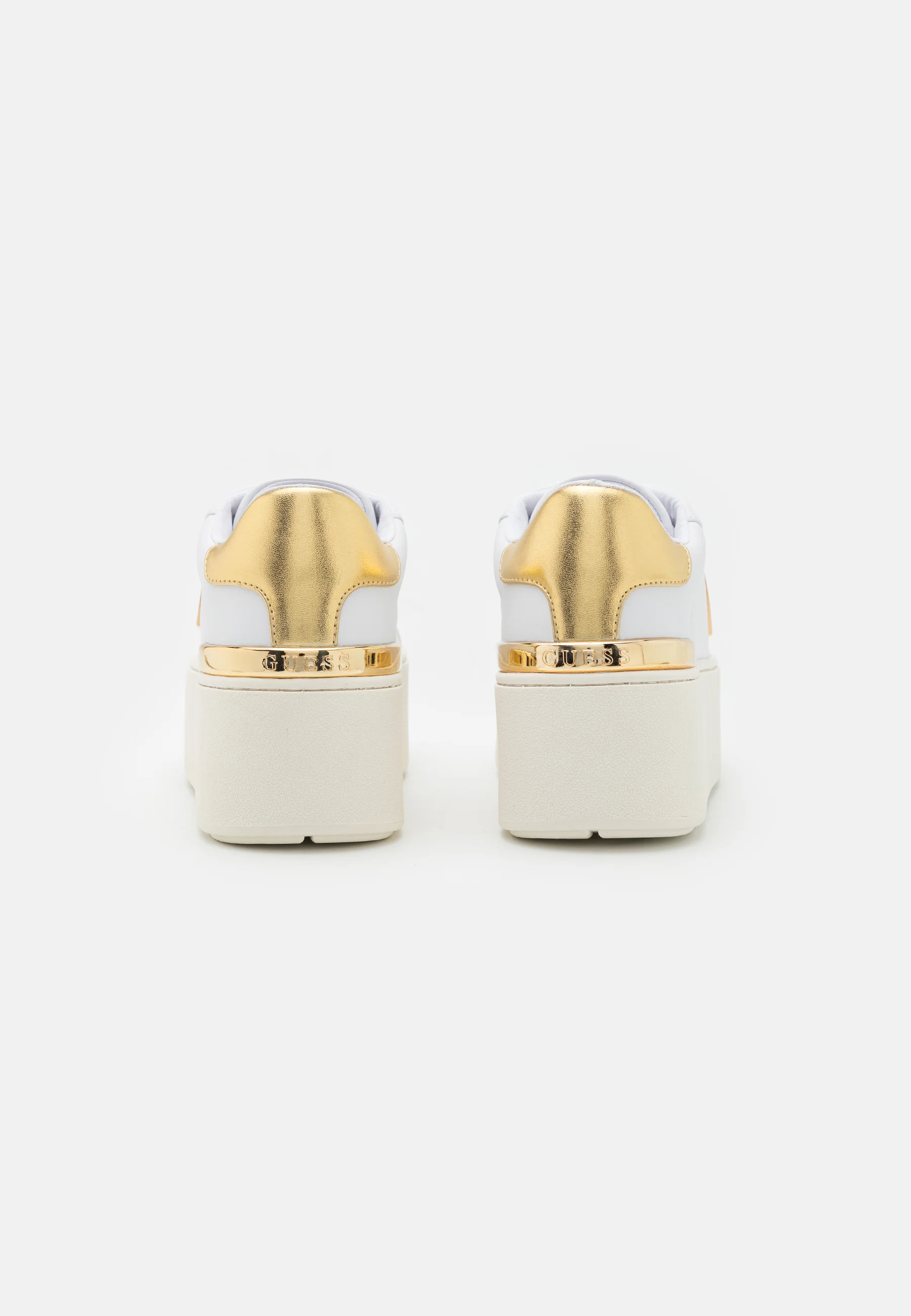 Guess WILLEN - Zapatillas bajas