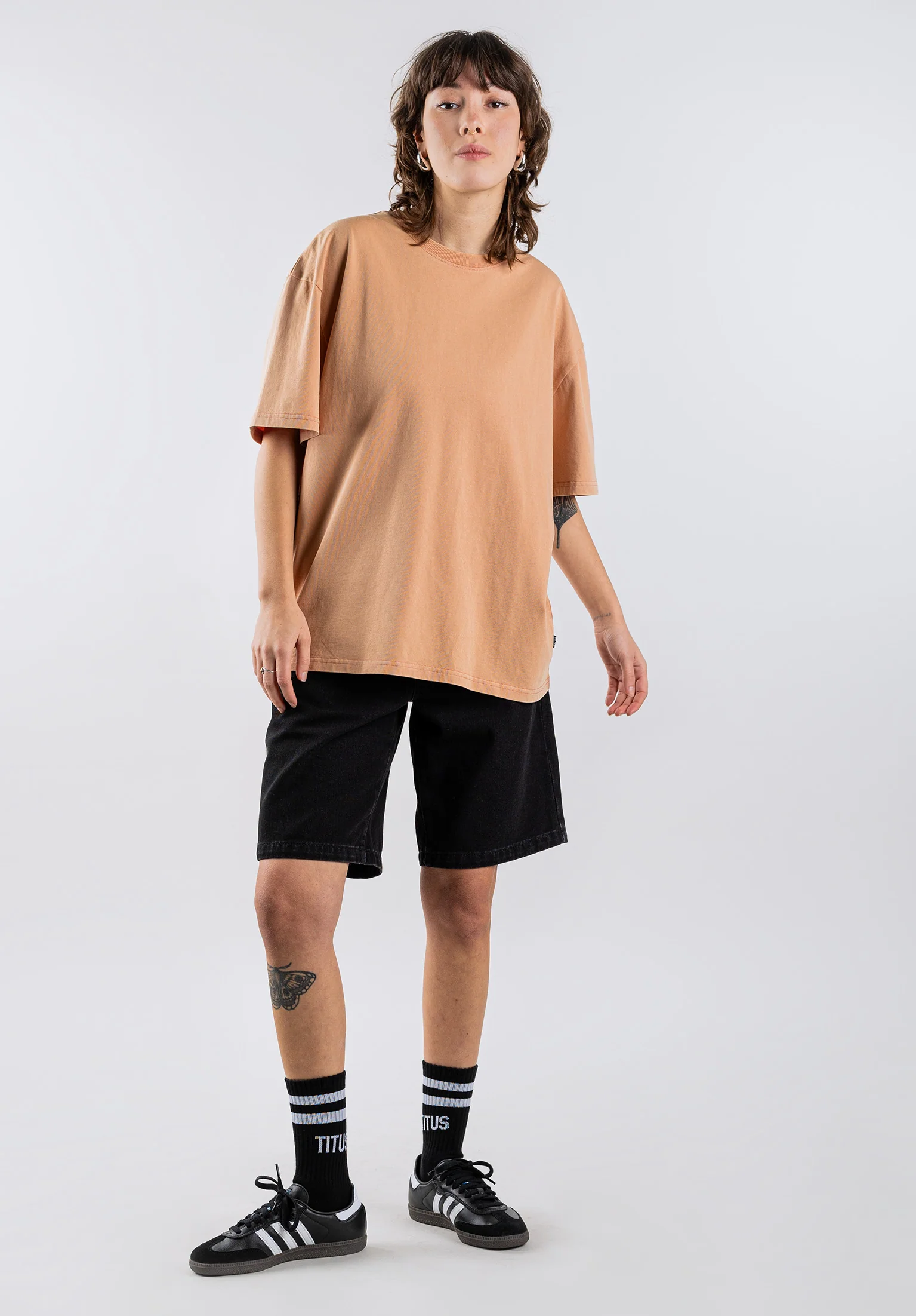 W Essential Tee