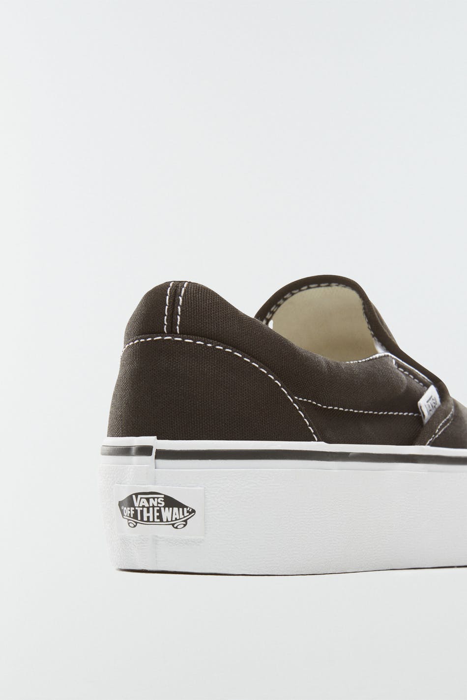 Ua classic slip-on platform sneakers