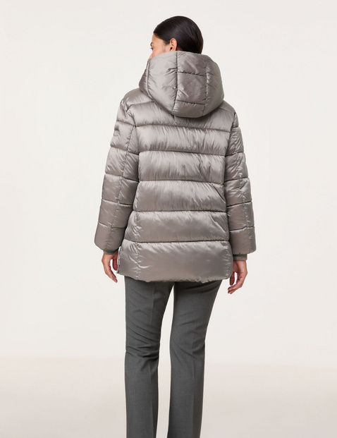 Outdoorjacke mit leichtem Glanz