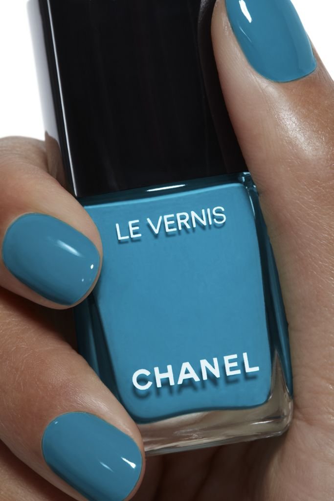 CHANEL LE VERNIS NAGELLACK MIT LANGEM HALT