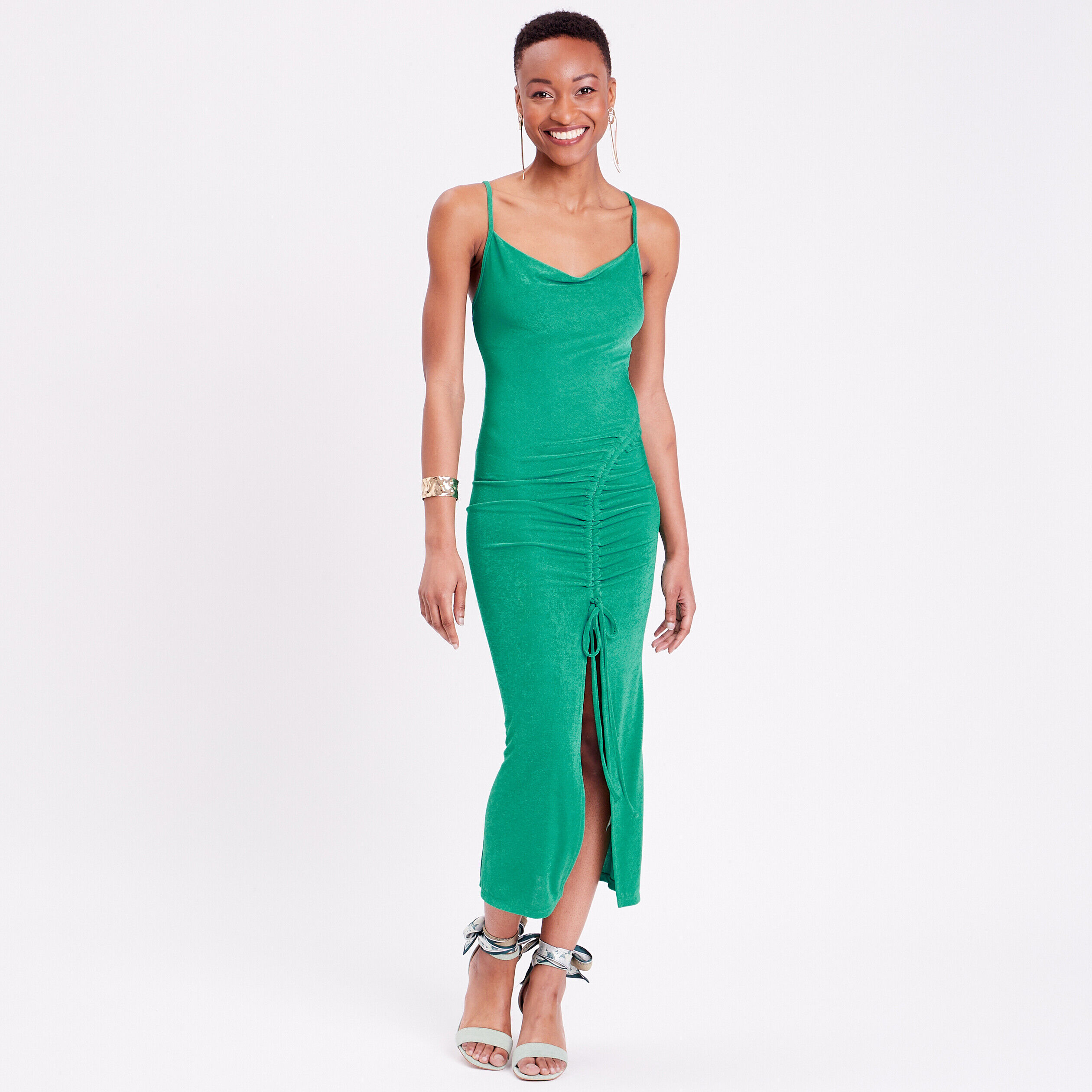 Robe longue ajustée satin vert femme | Cache Cache