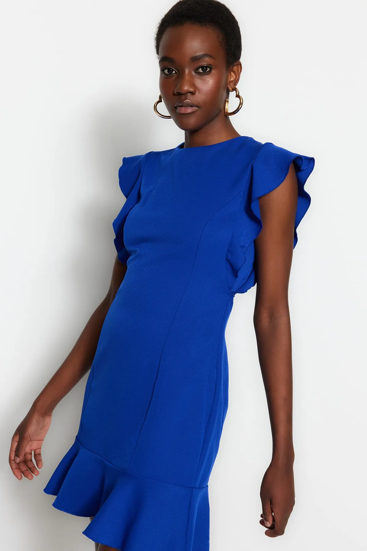Trendyol Collection  Saks Rüschendetailliertes Webkleid TWOSS19XB0075