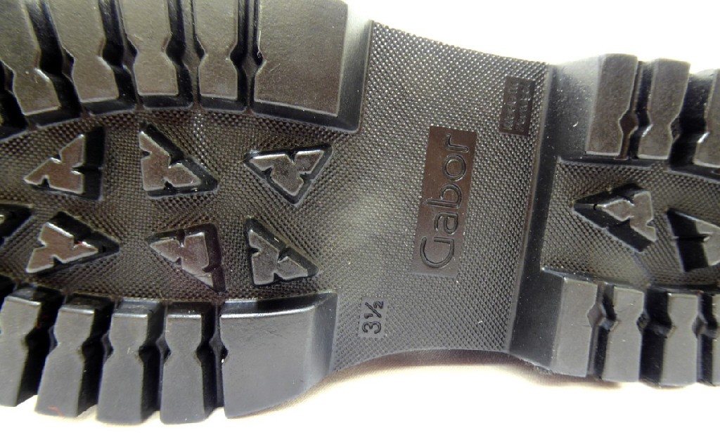 GABOR Stiefeletten schwarz