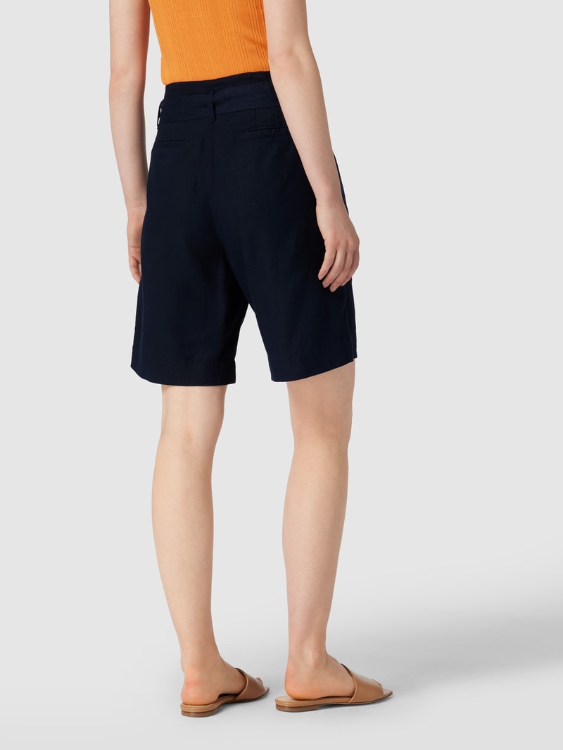 Bermudas mit Stoffgürtel in dunkelblau