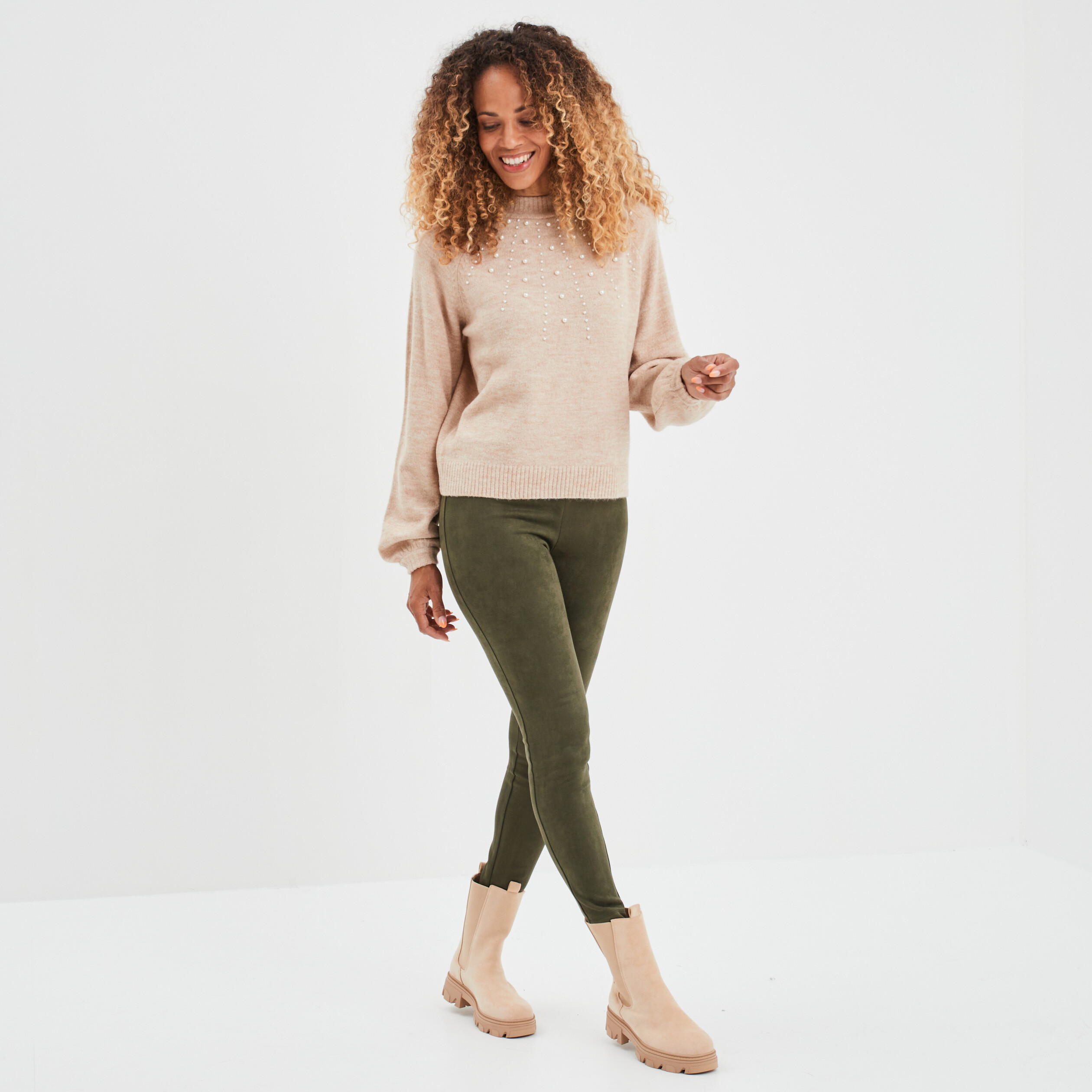 Pantalon suédine slim taille élastiquée vert kaki femme | La Halle