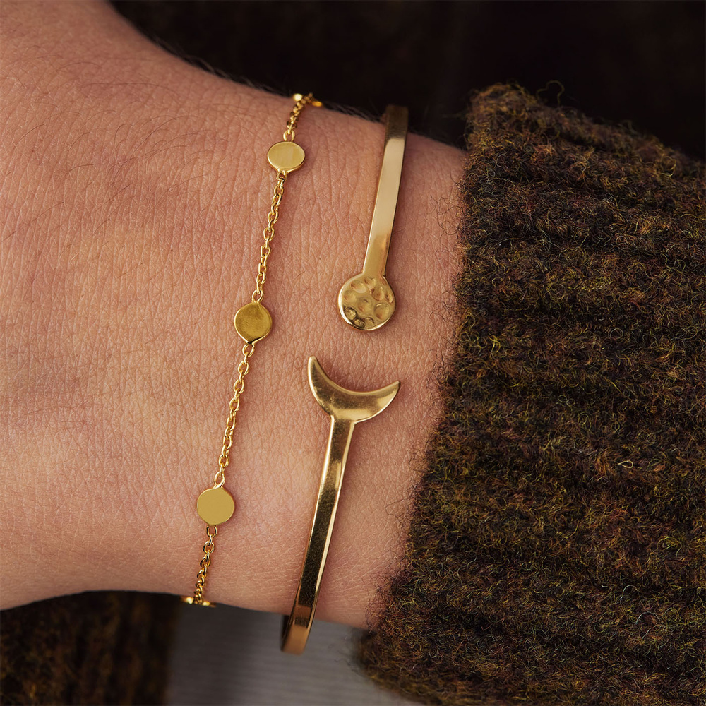 Violet Hamden Bracelet Bracelet