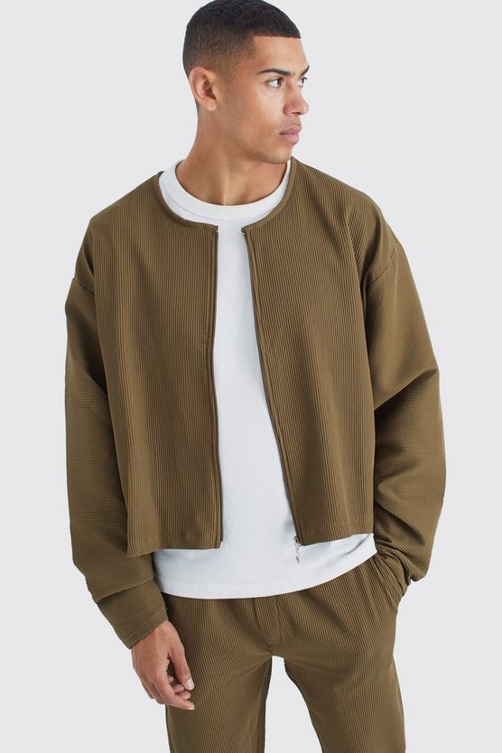 Kastige Bomberjacke & elastische Slim-Fit Hose