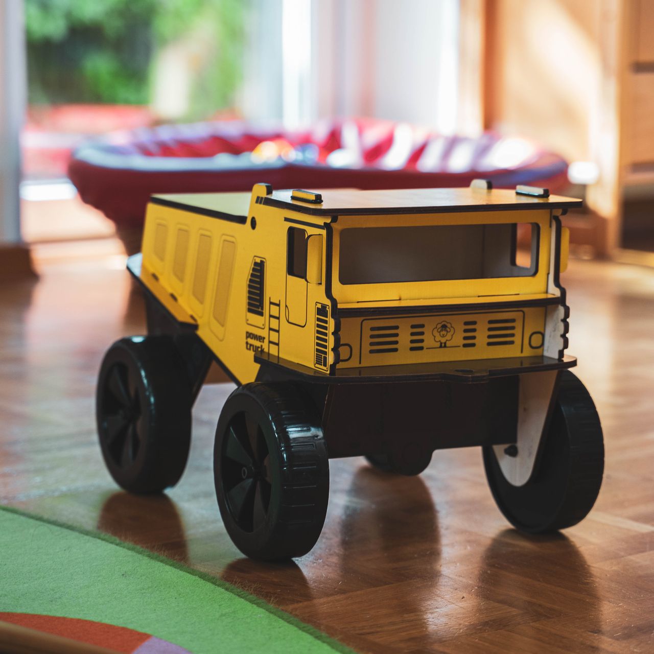 Aspira Home Aspira Holzspielzeug Laster BamBam 01