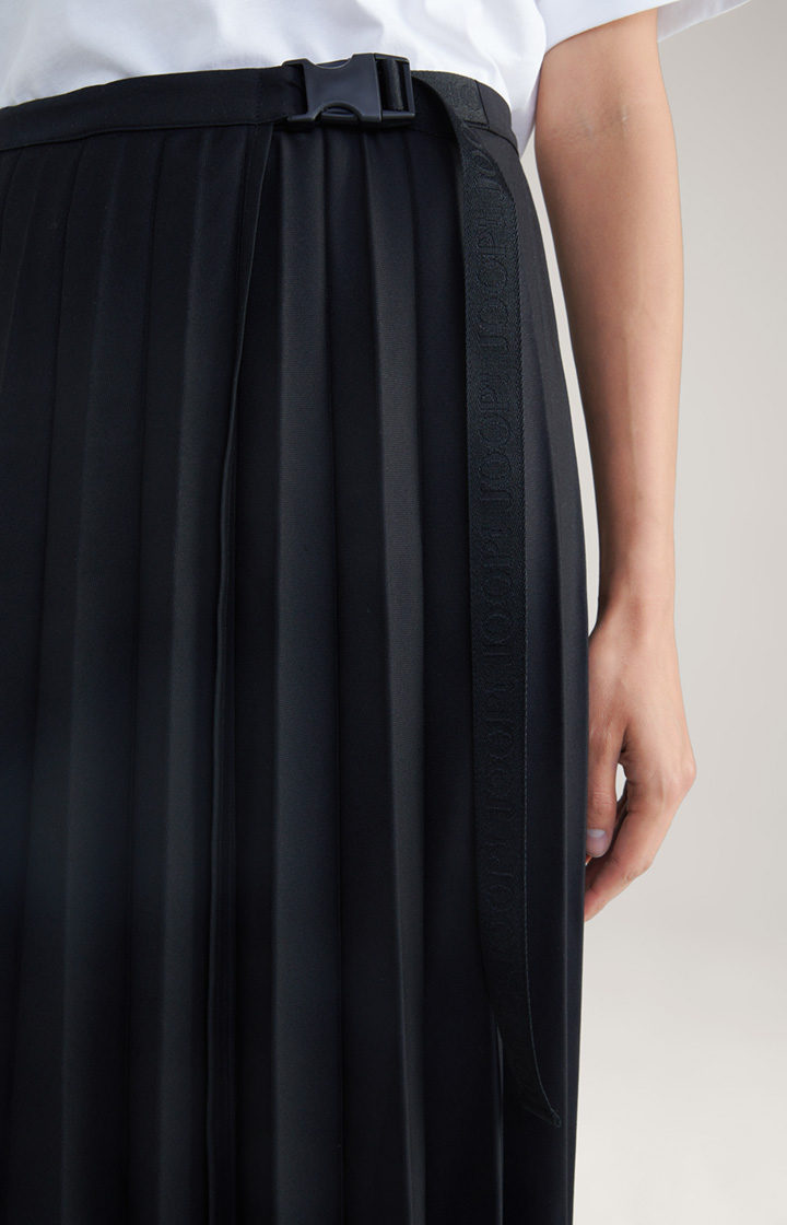 Twill-Rock in Schwarz