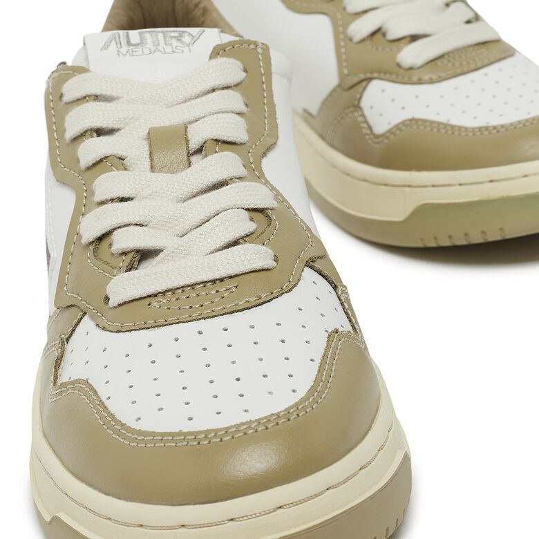 Autry Wmns Medalist Low leat/leat wht/mud