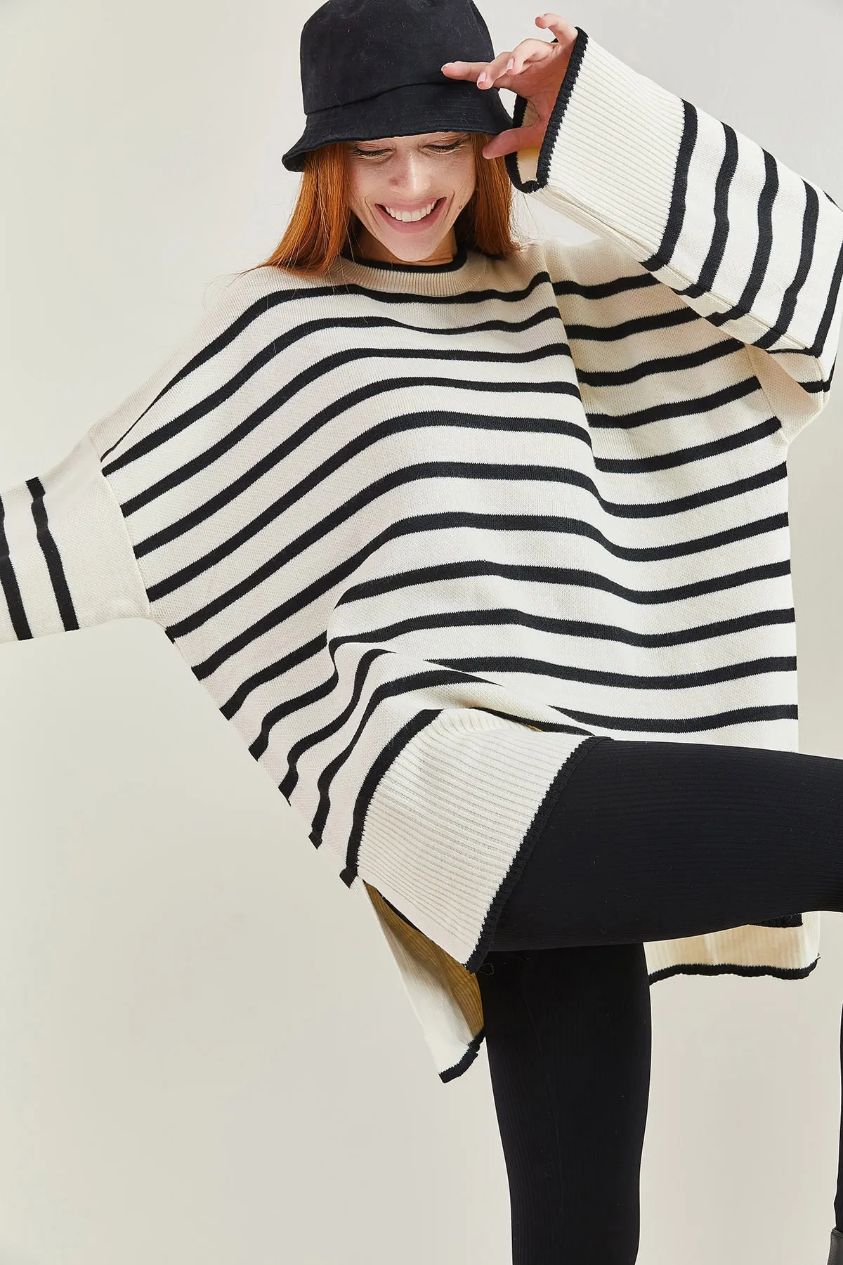 Bianco Lucci  Gestreifter Oversize-Strickpullover für Damen