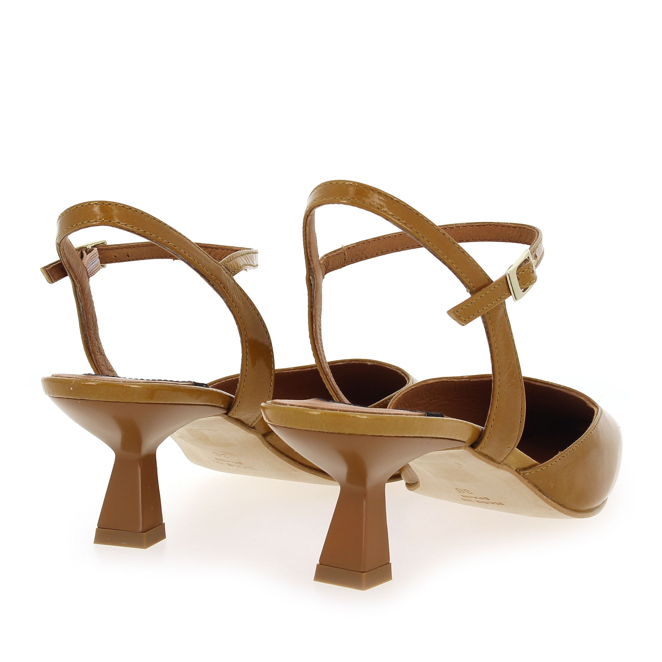 Angel Alarcon  24021-416C - Cognac