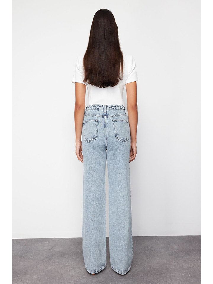 trendyol Jeans - Comfort fit - in Hellblau günstig kaufen