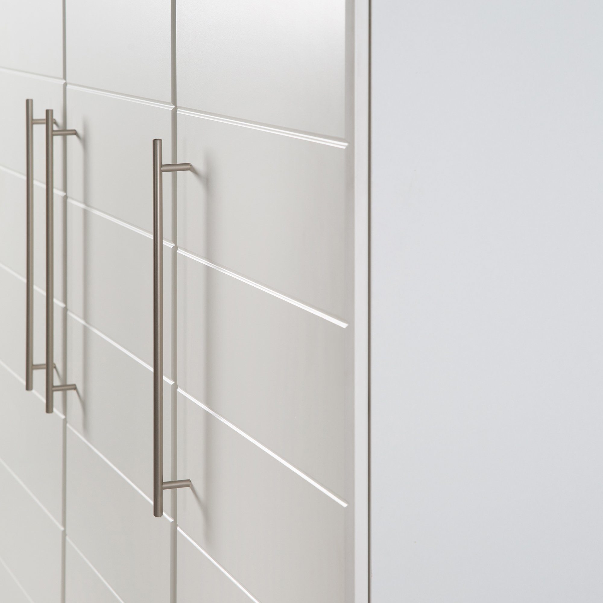 roba® Kinderkleiderschrank Nele 3-trg. mit Schublade; Made in Europe