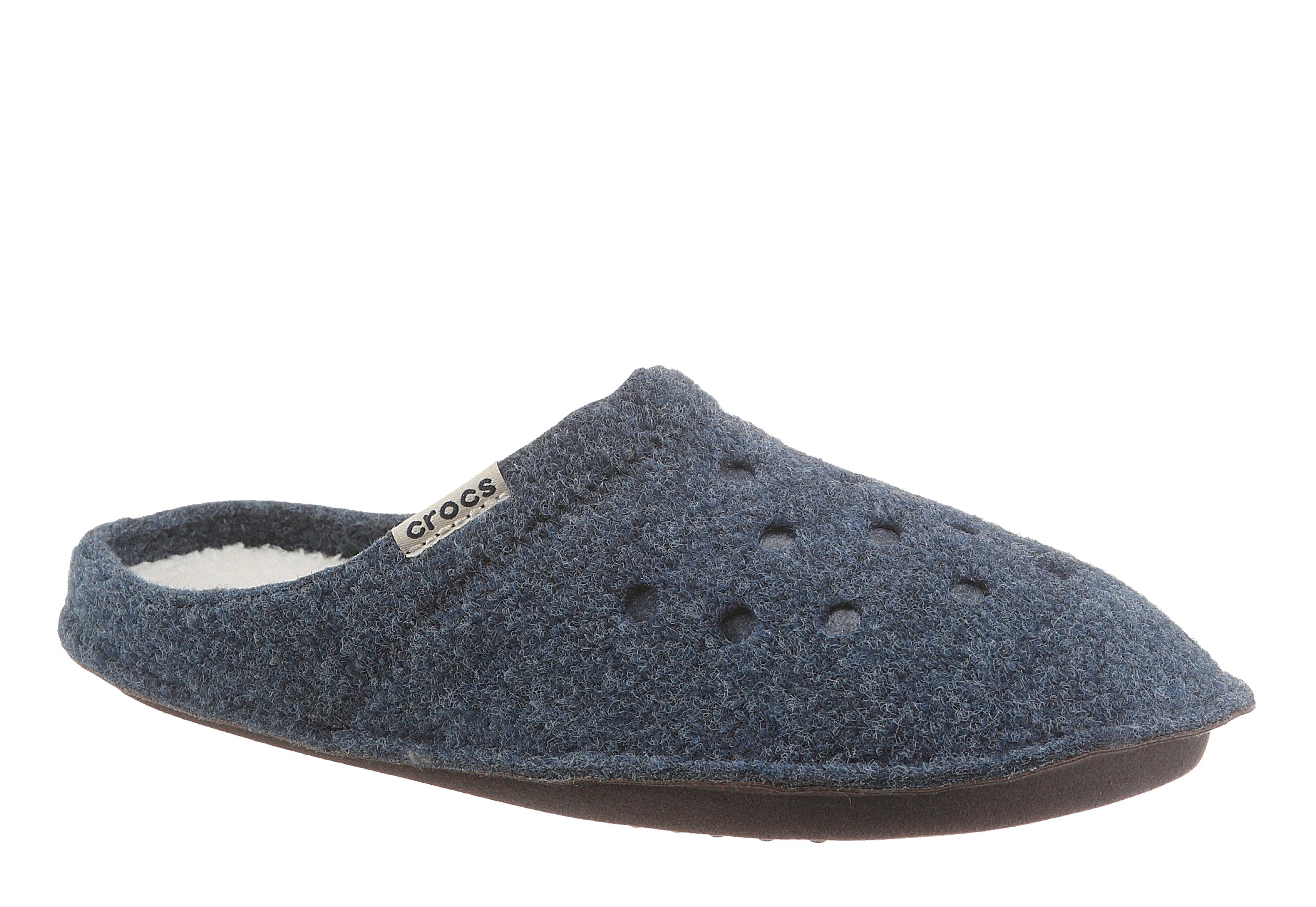 Crocs Classic Slipper Hausschuh mit kuscheliger Innensohle aus Warmfutter